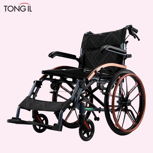 스마트 휠체어 접이식 알루미늄 수동 휠체어 경량 휴대용 노인 장애인